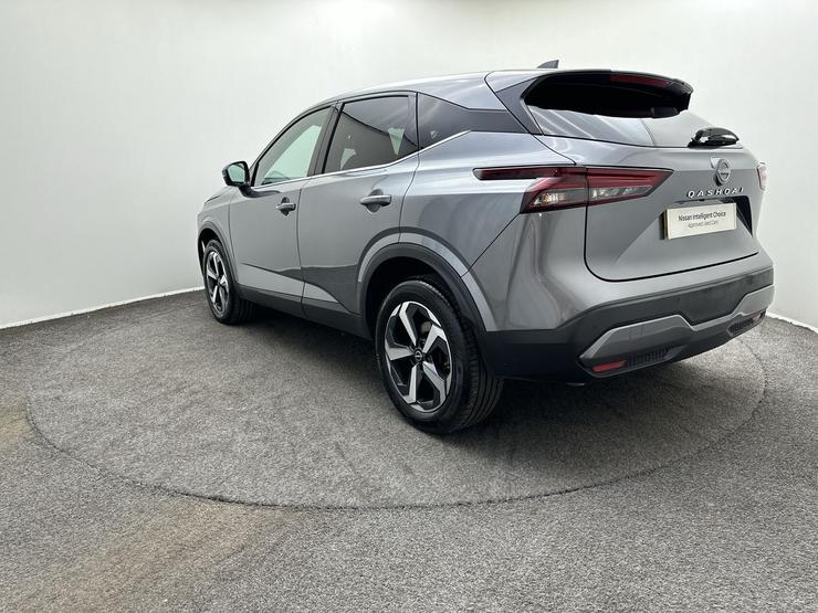 Nissan QASHQAI Photo spincar-3b3969c91682f65b93159bd11193a3b8f96ce054.jpg