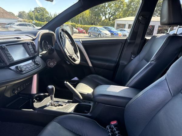 Toyota RAV4 Photo 12