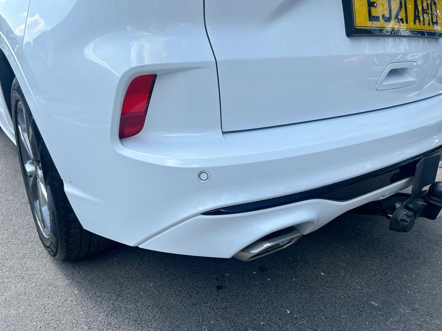 Ford Kuga Photo spincar-3cb2bb250311b8ad4ad280fe316a2f7c68a37c63.jpg