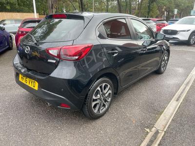 Mazda Mazda2 Photo 12