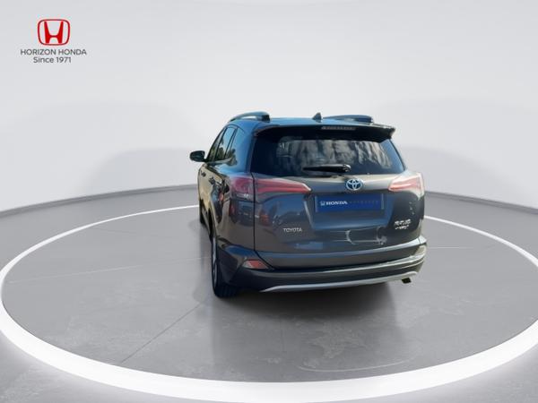 Toyota RAV4 Photo 2
