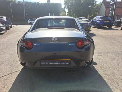 Mazda MX-5 RF Photo 14