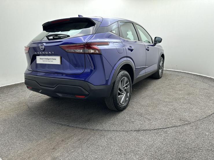 Nissan QASHQAI Photo spincar-3e55f0e6874a26134b2a0b6ac8554ac40a8cbb44.jpg
