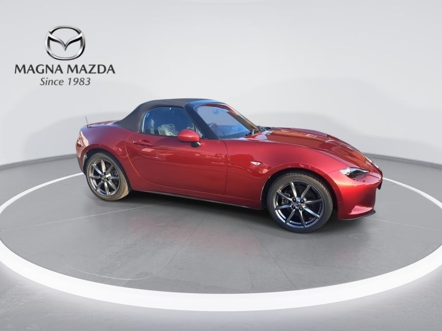 Mazda MX-5 Photo spincar-3e70301512683047b42fb24a924abfcffa2eb56c.jpg