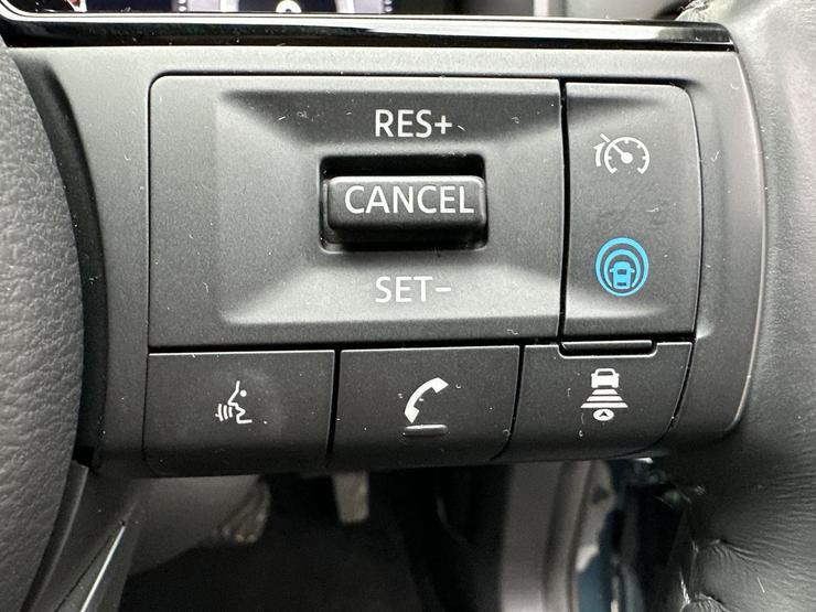 Nissan QASHQAI Photo spincar-3e9f205e19055b1341e726982d7f43a62fc7608e.jpg
