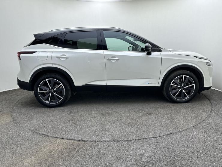 Nissan Qashqai Photo spincar-3ec72d3f72d52eea93afe2db70cd365bfaf0d93b.jpg