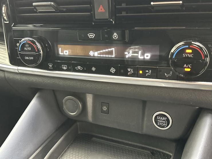 Nissan QASHQAI Photo spincar-3ee3df6294b3e9a06f1c32df4e4851be20d220c8.jpg