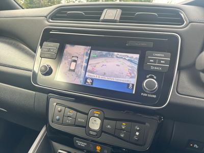 Nissan Leaf Photo 40
