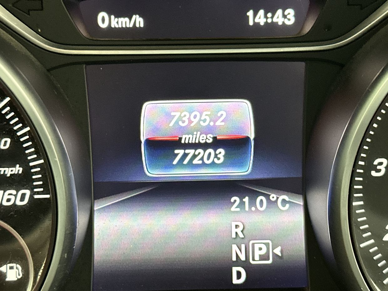 Mercedes-Benz Gla Photo 9