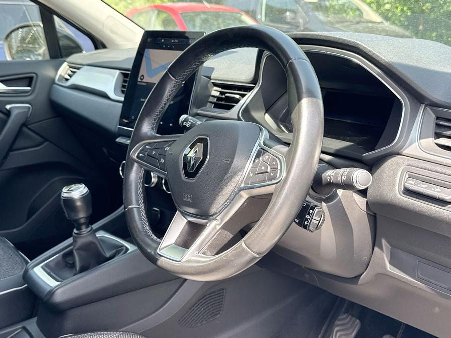 Renault Captur Photo spincar-3f9723c0648ee8fe2b752725dbaf7a25e065ff62.jpg