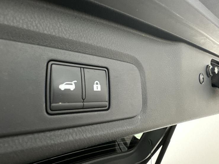 Nissan QASHQAI Photo spincar-3fb5011b5338dccc7c450cceb38fa47eb56b4124.jpg