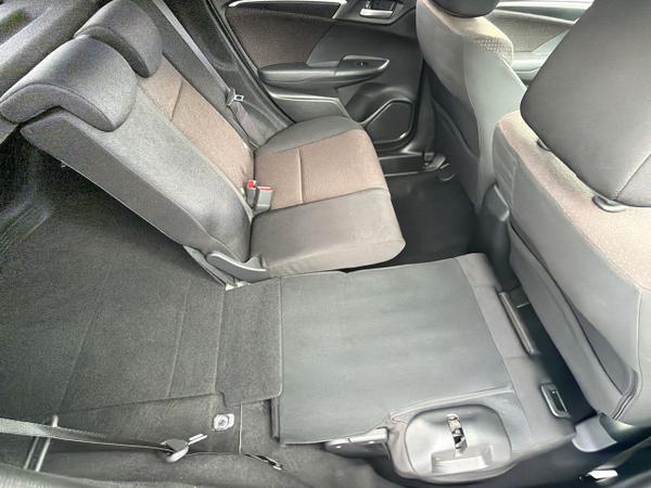 Honda Jazz Photo 30