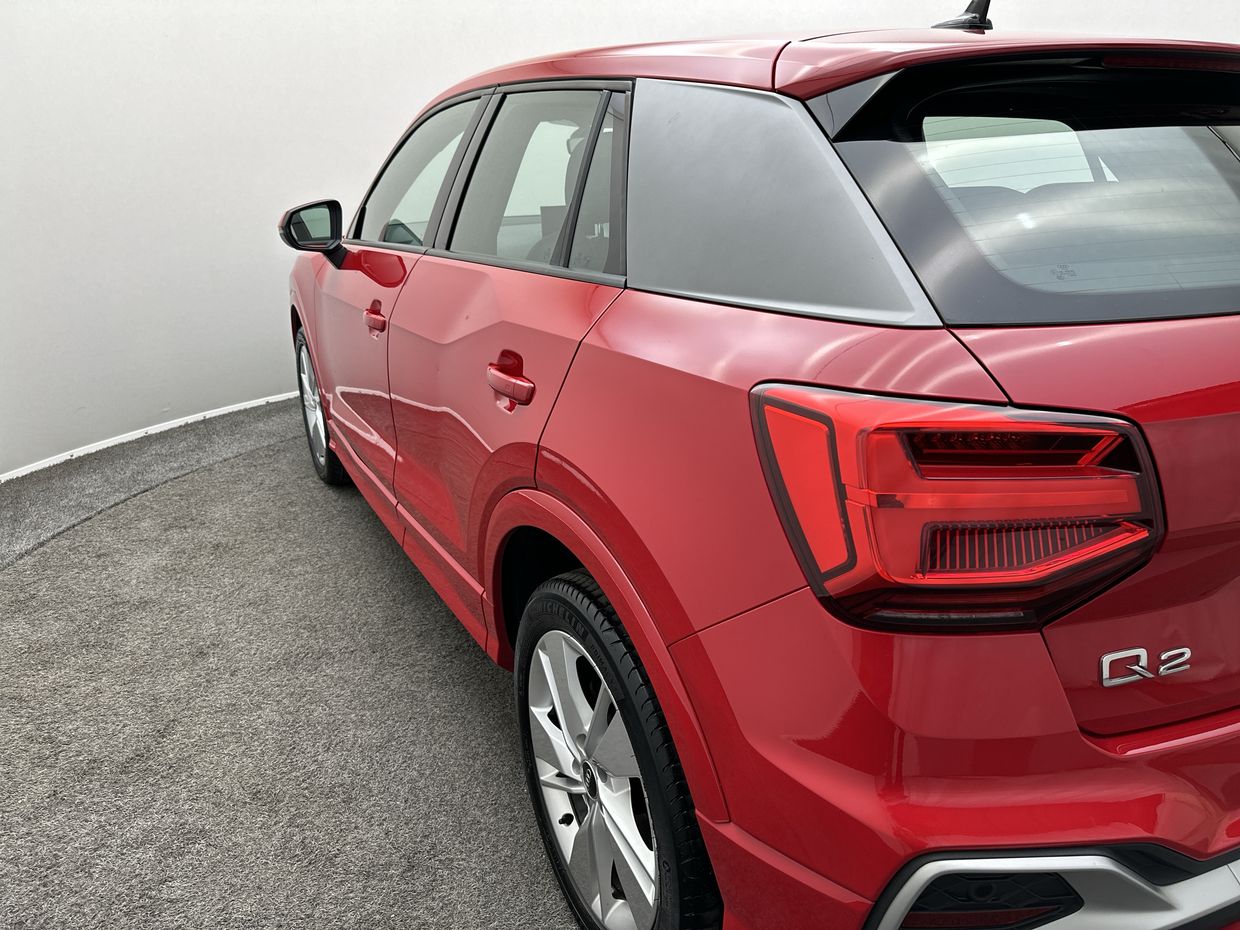 Audi Q2 Photo 25