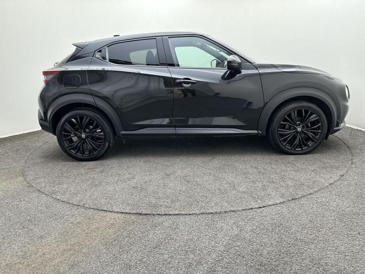 Nissan JUKE Photo spincar-414c0c348e16f446d2c57872e6bdaa787e8eb422.jpg