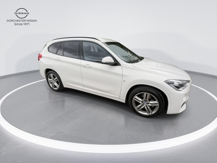BMW X1 Photo spincar-4225afedf59ecfe16336aacf0686f81d03b4614b.jpg