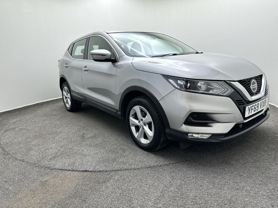 Used Nissan Qashqai YF69VXR 1