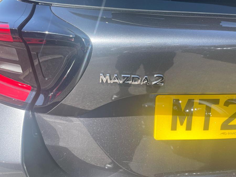 Mazda Mazda2 HYBRID Photo spincar-42eb2e8f1f59d402215dbb0c4631dec42ce2b90c.jpg