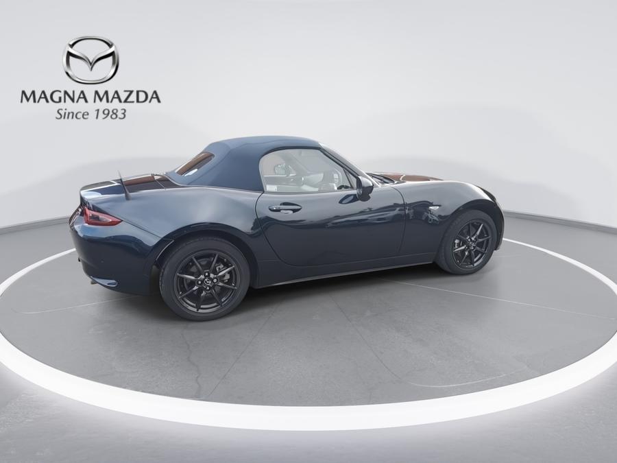 Mazda MX-5 Photo spincar-42f6e1455072ac0945cb2ed8624269bbd6a53d7b.jpg