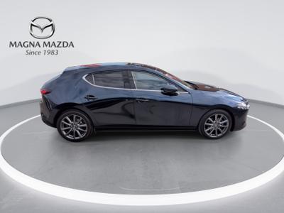 Mazda Mazda3 Photo 10