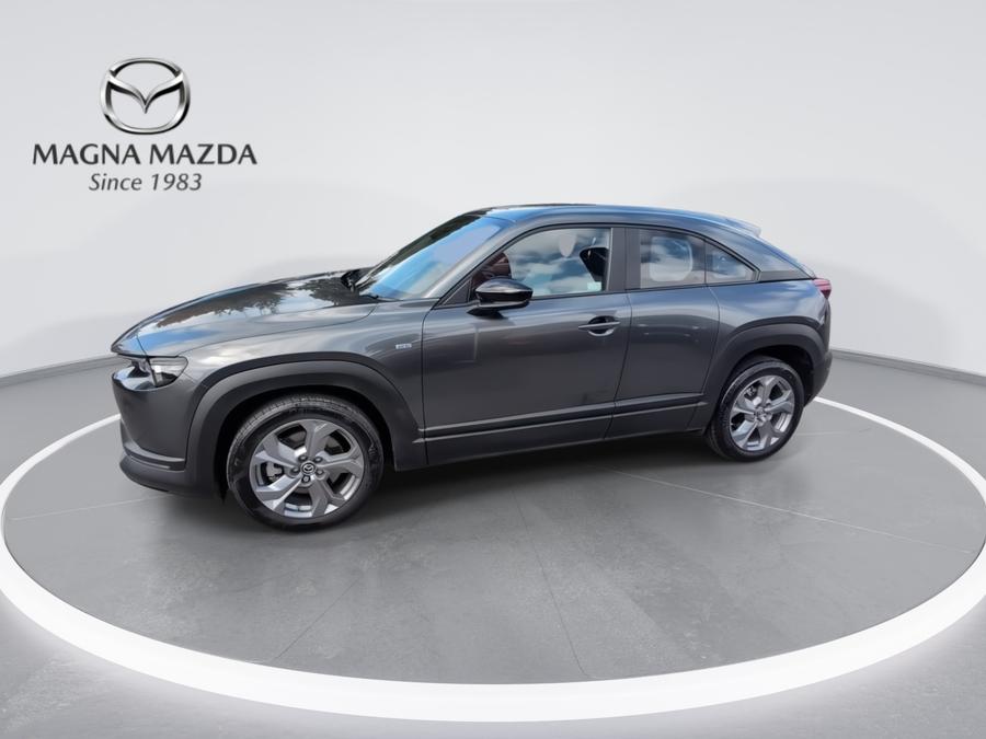 Mazda MX-30 Photo spincar-442c3e0166eda2685534419925b2b07fd9fbac18.jpg