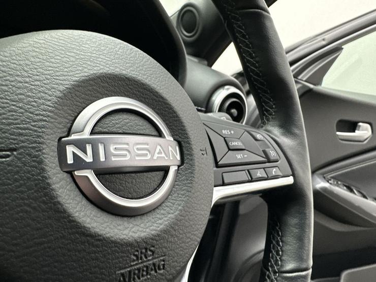 Nissan JUKE Photo spincar-446f4eafb7f219045738fbb15aca3d5a62682cf7.jpg