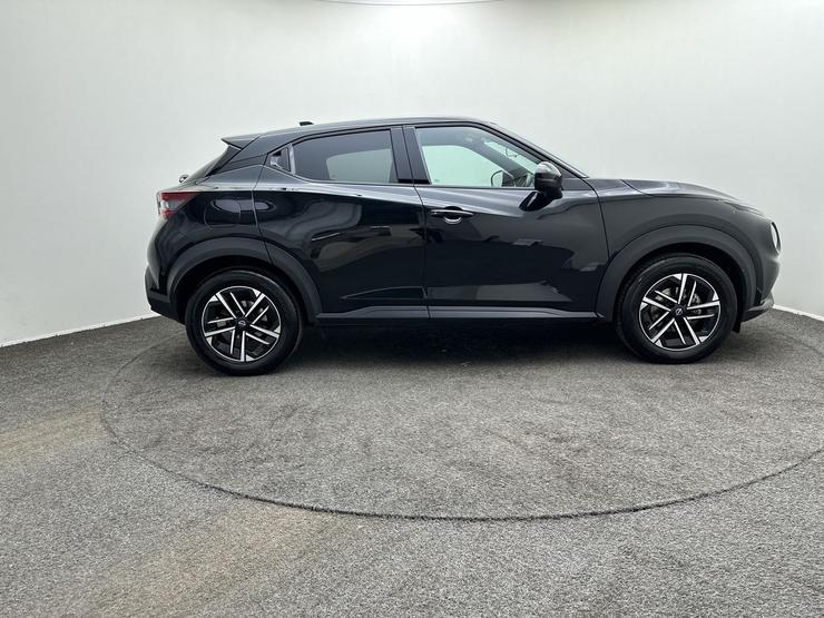 Nissan JUKE Photo spincar-447e9dd71f2d6d7347d3cdf9f784af27439d0e96.jpg