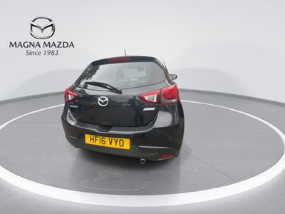Mazda Mazda2 Photo 11