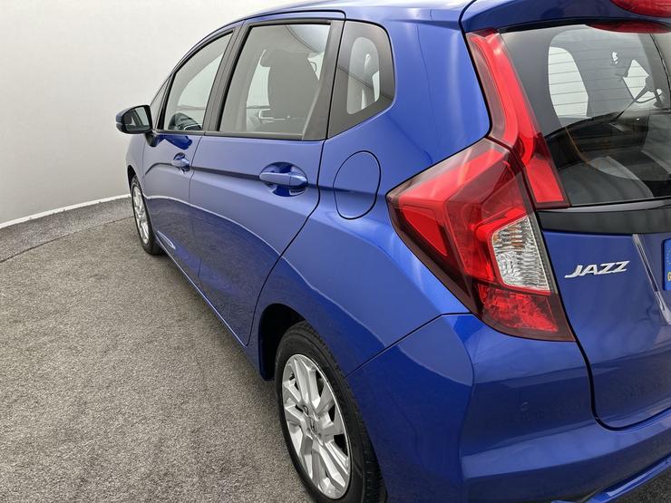 Honda Jazz Photo spincar-464d9bf4356c1a6485e9dc819c424711463647a2.jpg