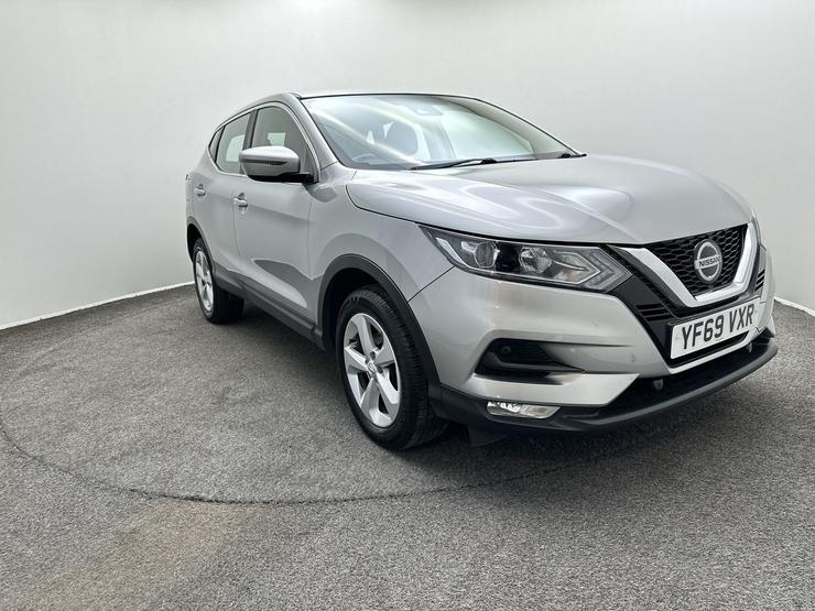 Nissan Qashqai Photo spincar-46c857d85d5c56e0464779eb38dc09ccd65a86e9.jpg