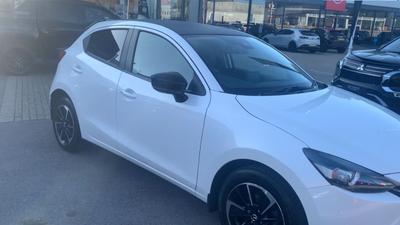 Mazda Mazda2 Photo 3