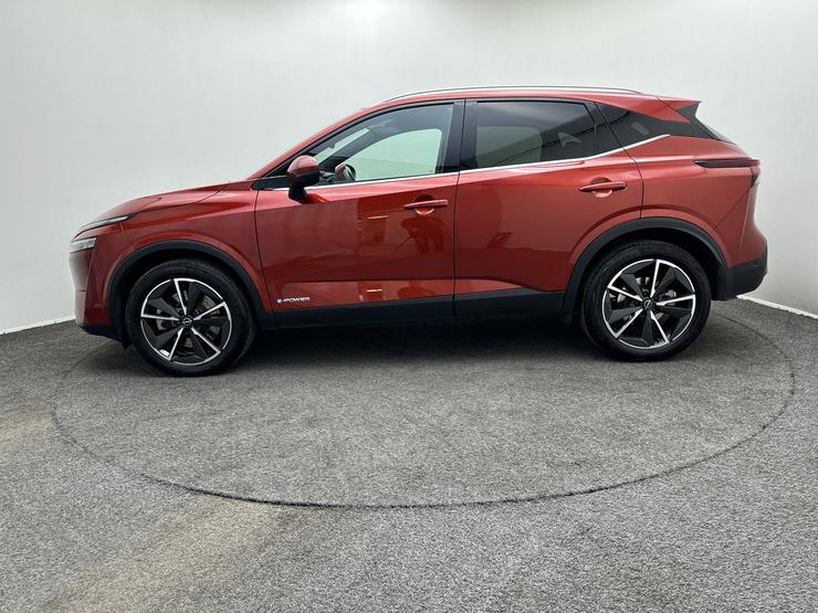 Nissan QASHQAI Photo spincar-47282f1e0bbbcc3a8549104f7c3c024ee6f4463c.jpg
