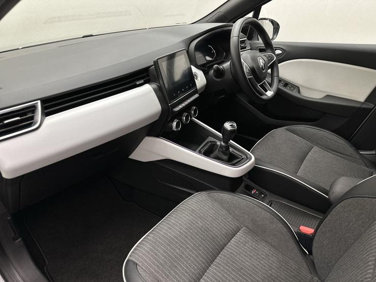 Renault Clio Photo spincar-47a38a9f663b8a461f542f74b0daa19ed2565929.jpg