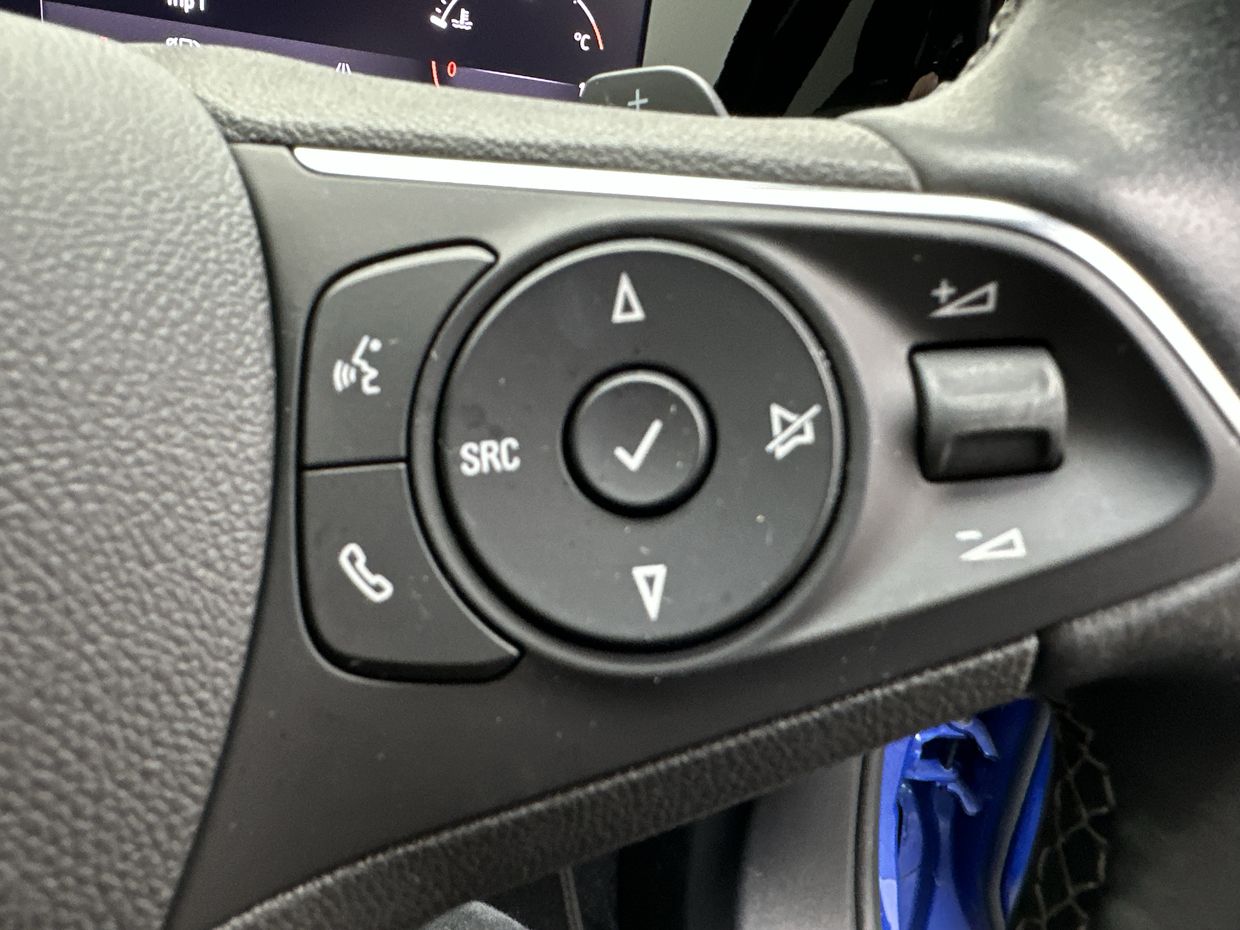 Vauxhall MOKKA Photo 11