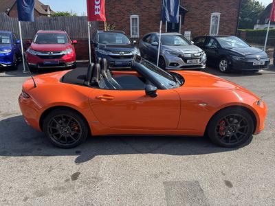 Mazda MX-5 Photo 44
