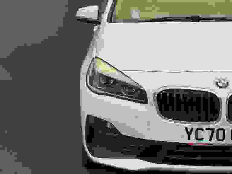 BMW 2 SERIES ACTIVE TOURER Photo spincar-482d9320f536771300337c5949126175c39397c9.jpg