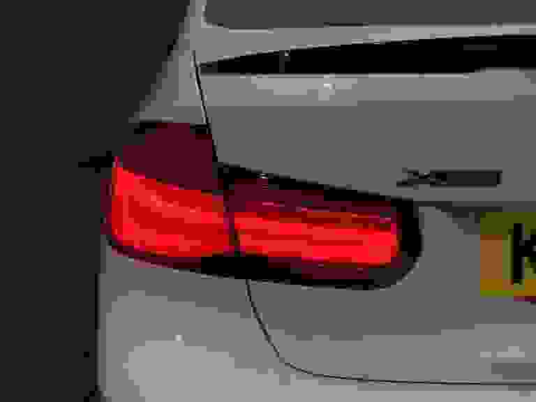BMW 3 SERIES Photo spincar-49f1d9e4382d1a6c5da55aa47682bfb5e3e00d16.jpg
