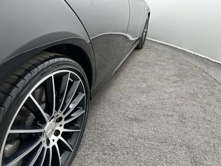 Mercedes-Benz E CLASS Photo spincar-4a0c03318e847adf2de420f247265125c38ffd9f.jpg