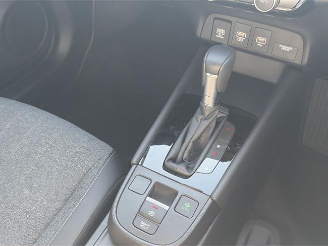 Honda Jazz Photo spincar-4a32ebe96a00bbaf48b642be80e50654fc8e476c.jpg