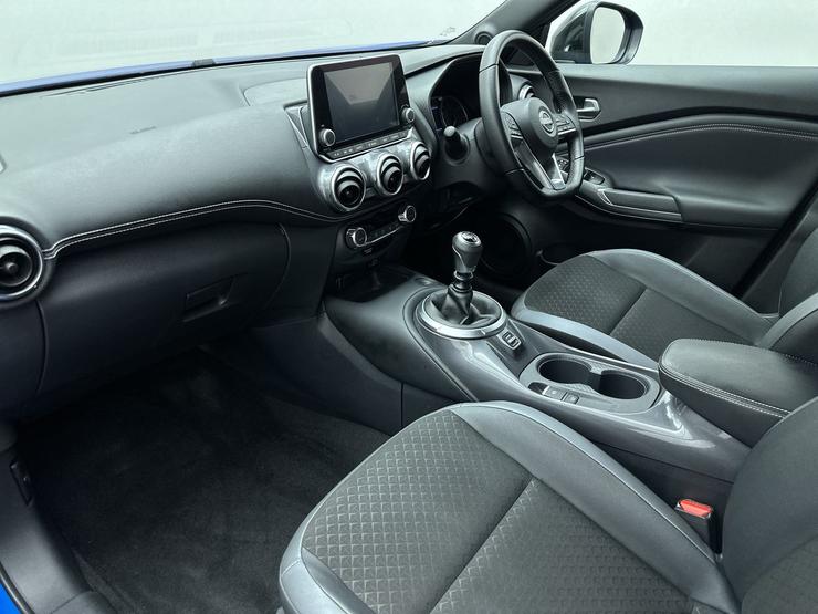 Nissan JUKE Photo spincar-4b4e98458c6c42e8d3526f394332d0a96f14f0d8.jpg