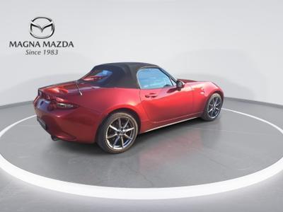 Mazda MX-5 Photo 9
