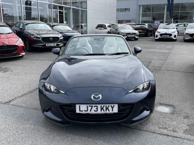 Mazda MX-5 Photo 17