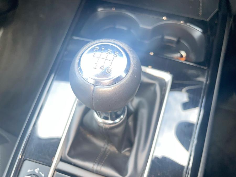 Mazda CX-30 Photo spincar-4d40277704fc9387912df4b52b724d06d465d45f.jpg