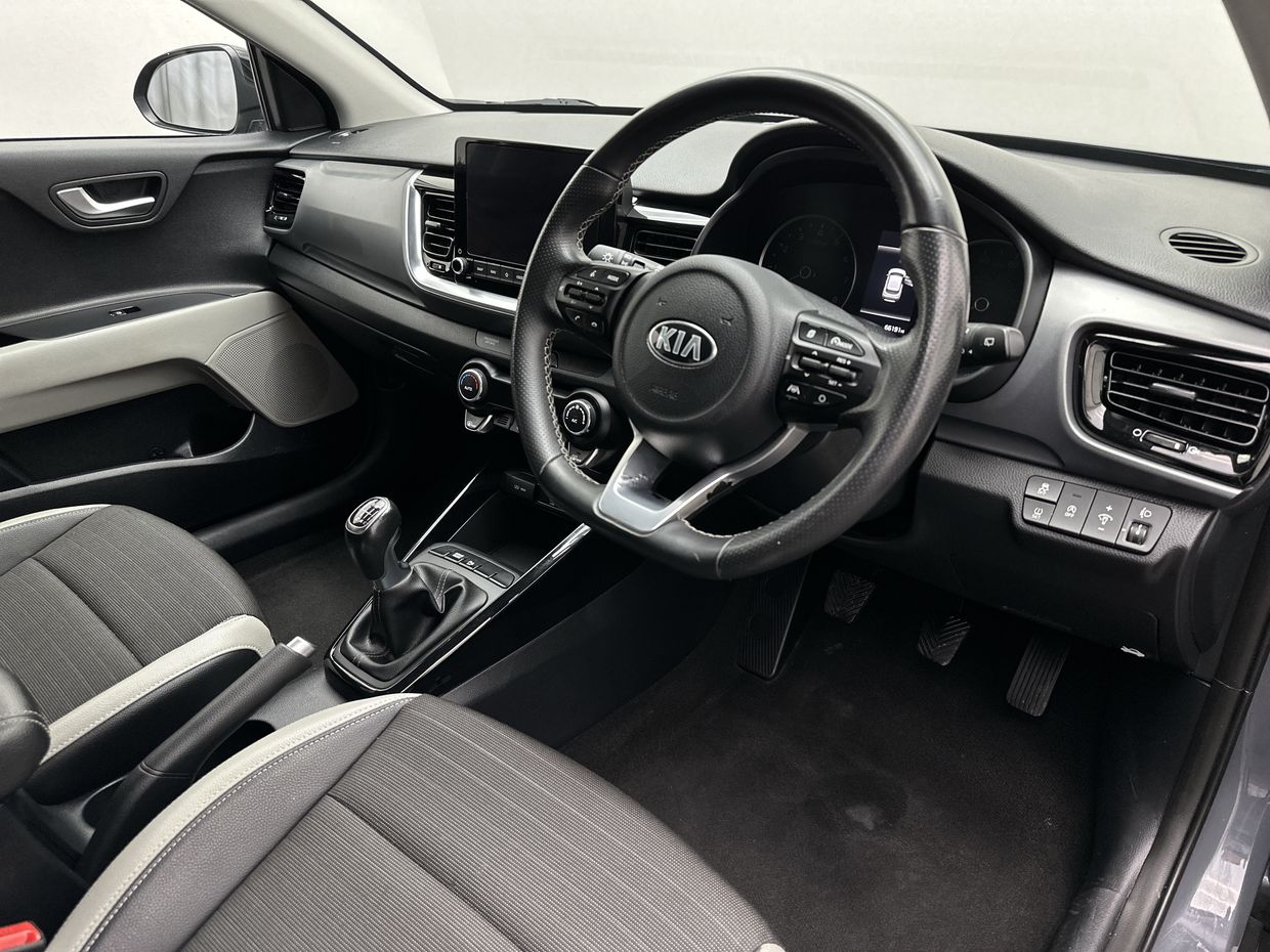 Kia STONIC Photo 16