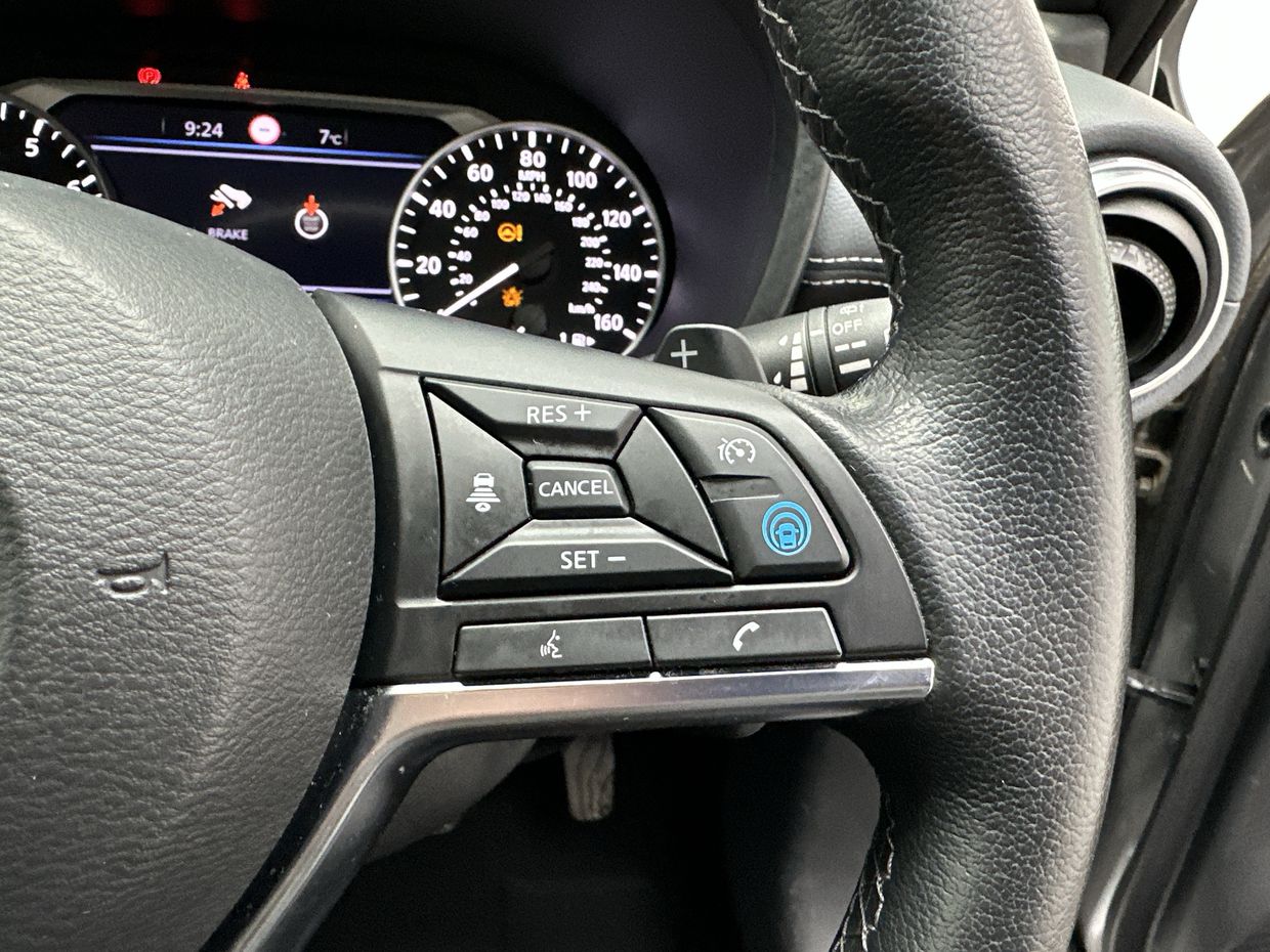 Nissan JUKE Photo 10