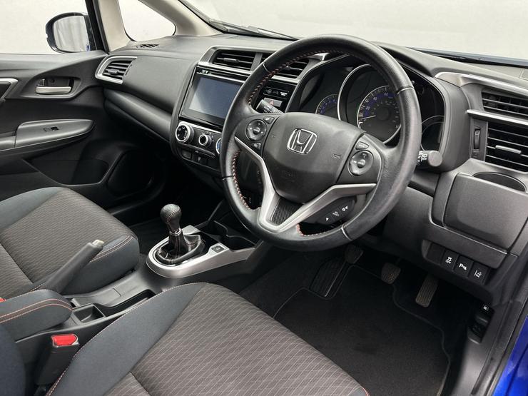 Honda Jazz Photo spincar-4deb4150dbd13583bd6279d660adf66e7358b24d.jpg