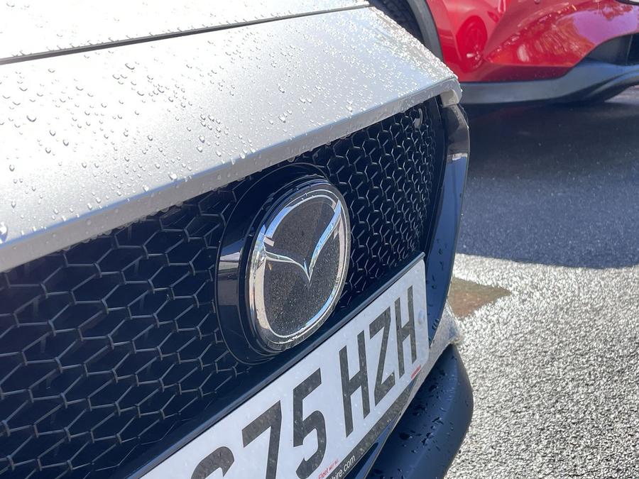 Mazda Mazda3 Photo spincar-4df277d40e933564f066a04427a4a1d6ba1dde39.jpg