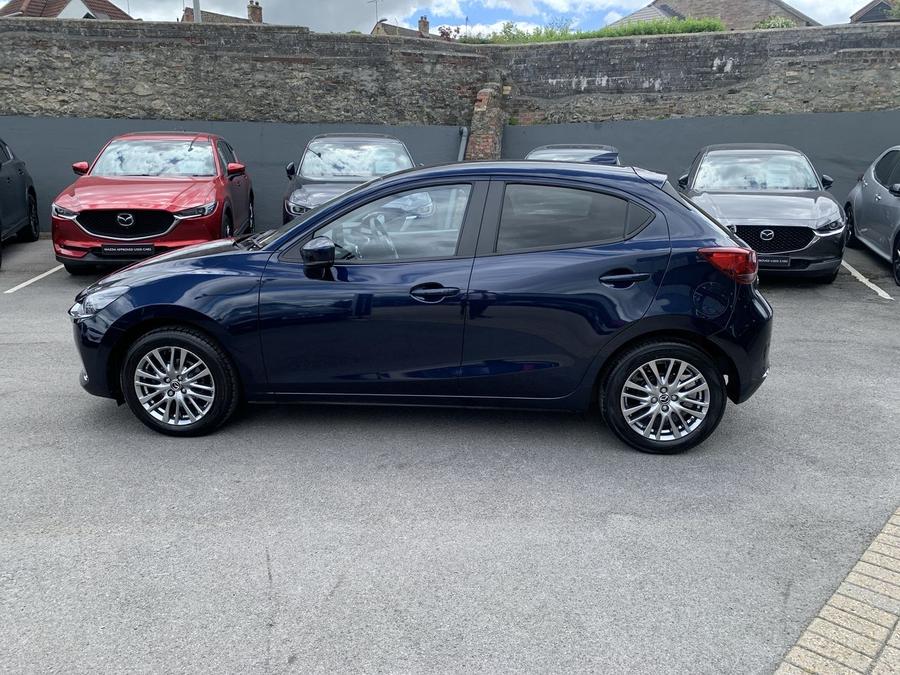 Mazda Mazda2 Photo spincar-4e3a86b1cab6aec17bb260eaa8f858cb335964f5.jpg