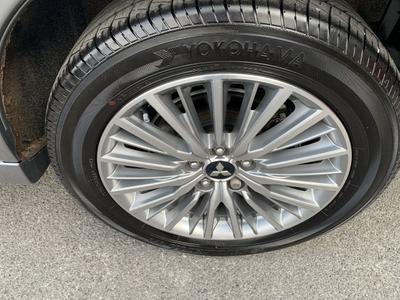 Mitsubishi Outlander Photo 17