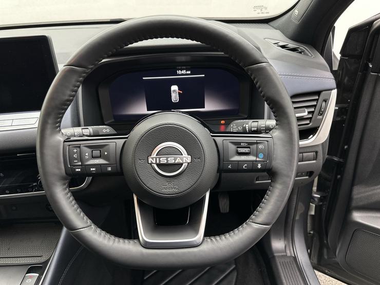 Nissan QASHQAI Photo spincar-4f2acb41acbe5971197af6ea4531ca58e94cfb4d.jpg