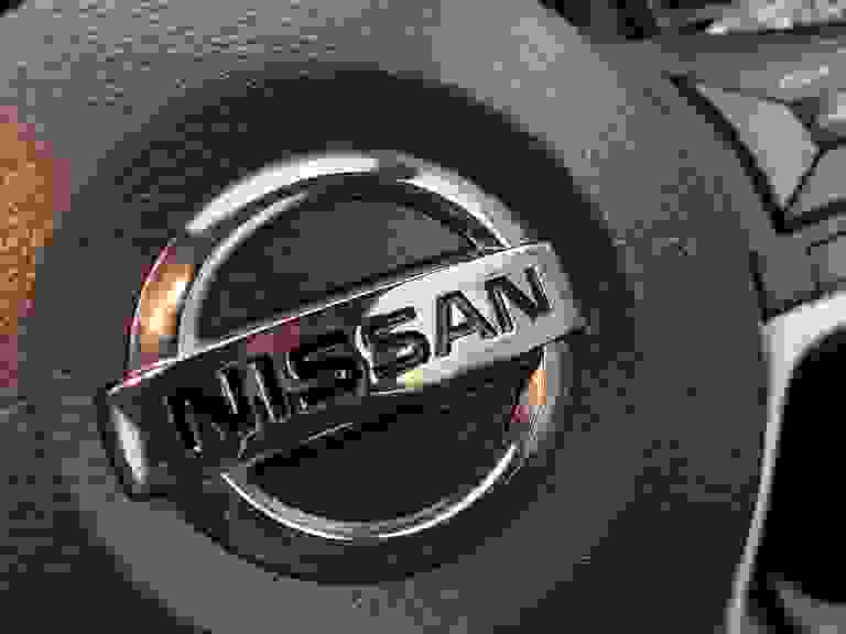 NISSAN LEAF Photo spincar-507623604c72dc644e6587ee2a0af53d0aa2b1f5.jpg